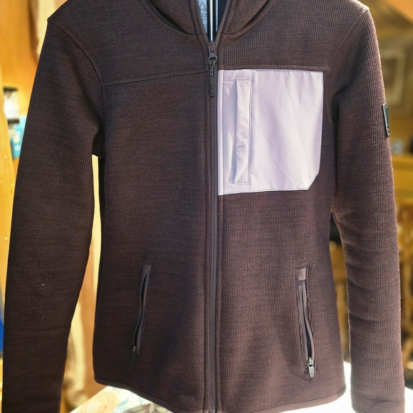 Ascend Men's Dark Brown Zip-Up Sweater with Light Gray Pocket - Picture 1 of 8